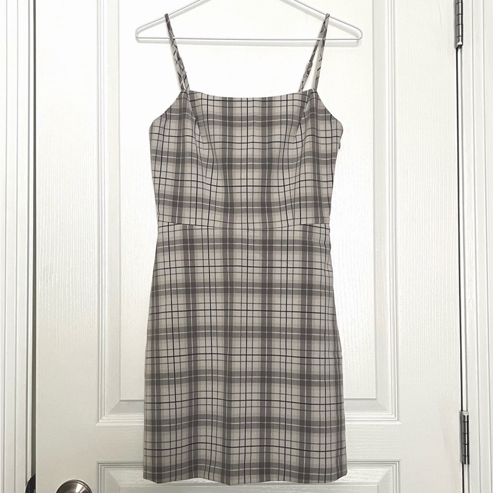 Aritzia Wilfred Isabelle dress plaid check
